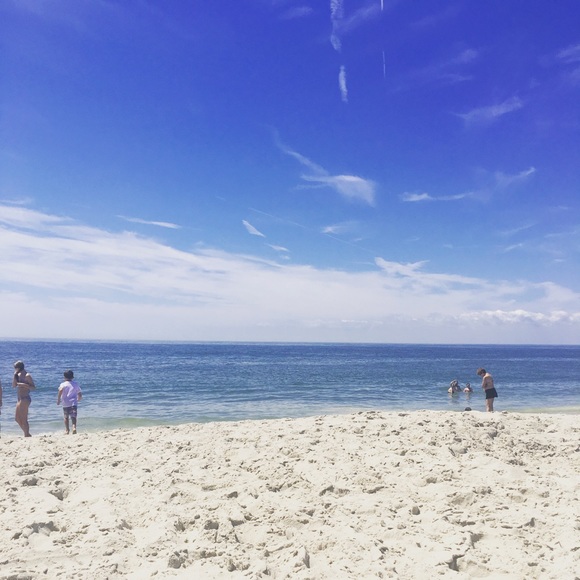 Meet your Posher, Christina - Picture 1 of 1